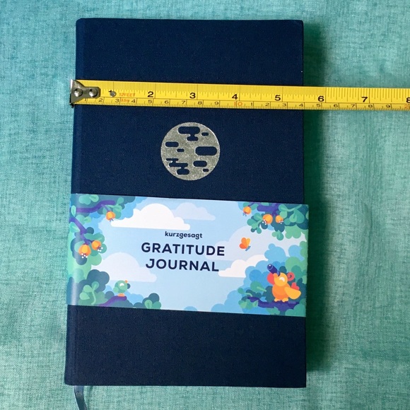 Kurzgesagt Gratitude Journal new - Picture 15 of 15